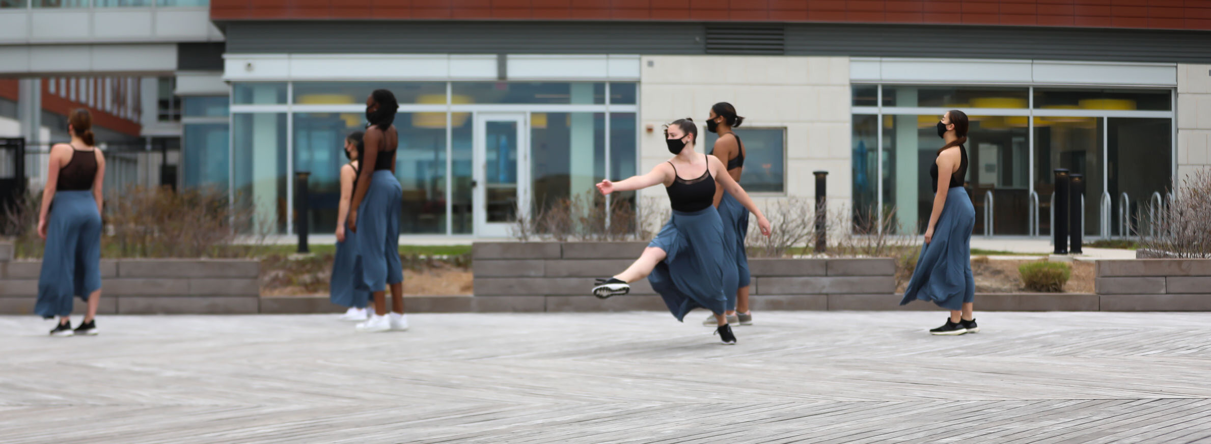 041021_nws_stocktondance